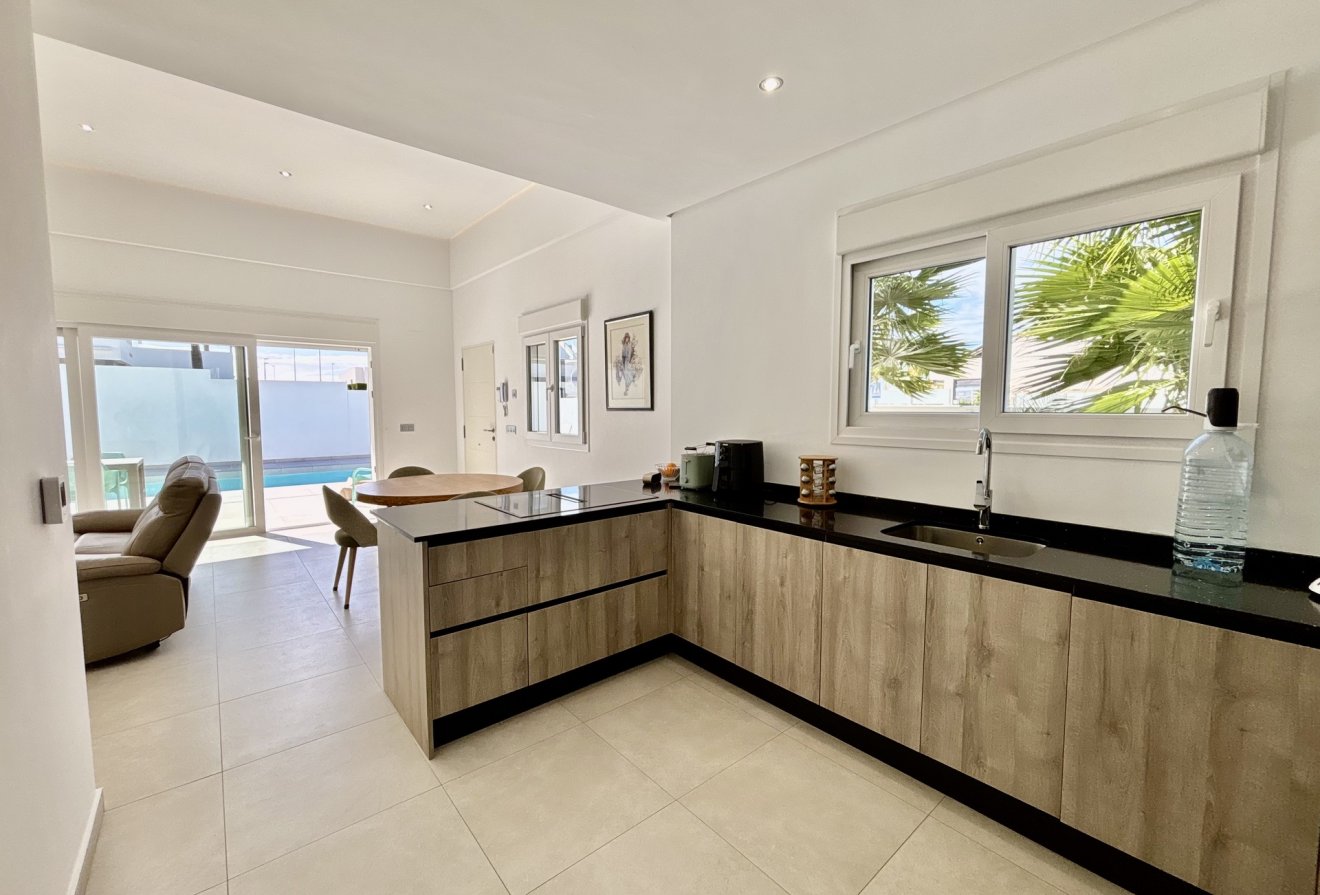 Nieuwbouw  - Villa -
Benijofar