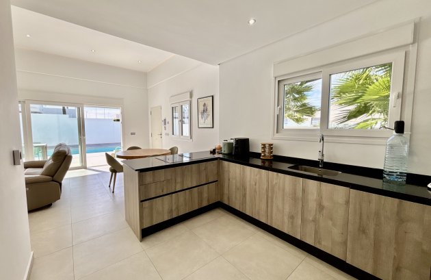 Nieuwbouw  - Villa -
Benijofar