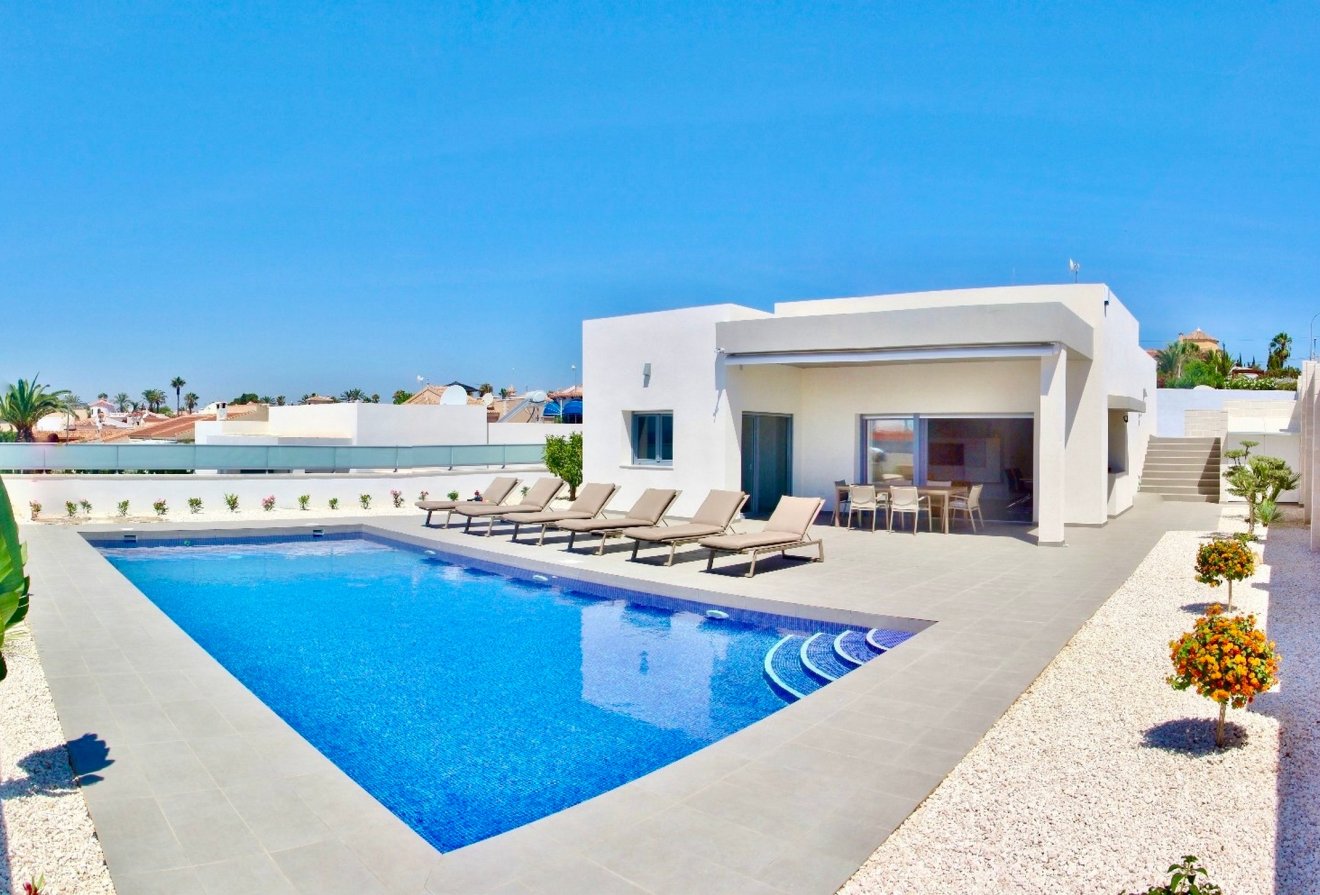 Nieuwbouw  - Villa -
Rafal