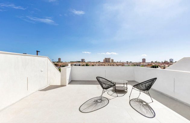 Nieuwbouw  - Villa -
Los Alcázares