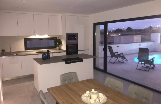 Nieuwbouw  - Geschakelde woning -
Fuente Alamo