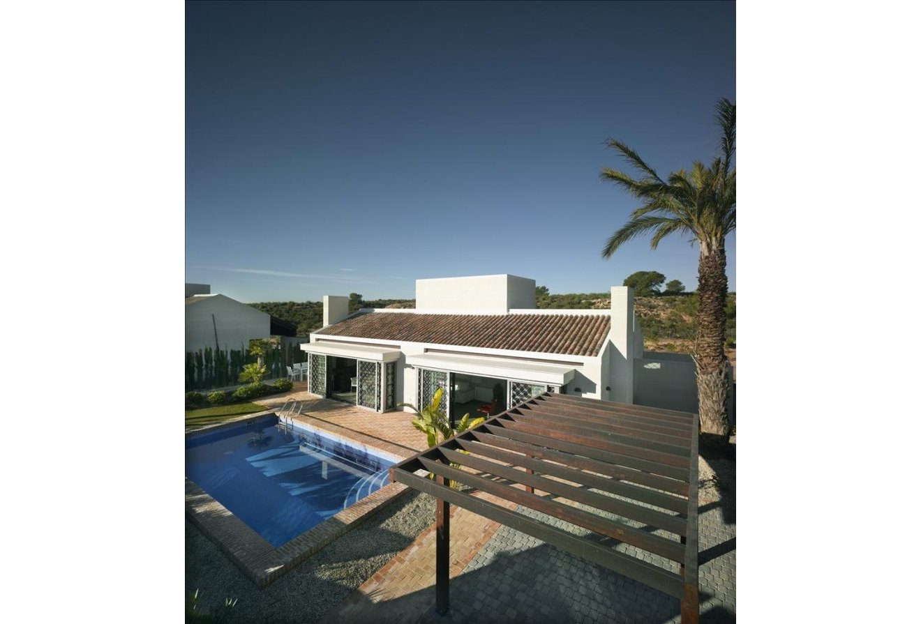 Nieuwbouw - Villa -
Peraleja Golf