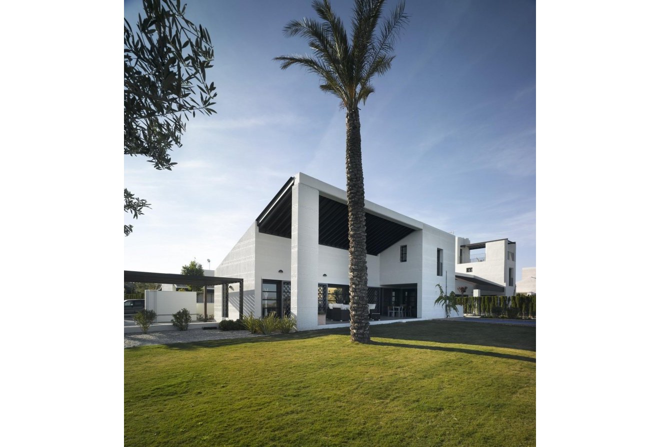 Nieuwbouw - Villa -
Peraleja Golf