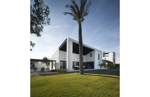 Nieuwbouw - Villa -
Peraleja Golf