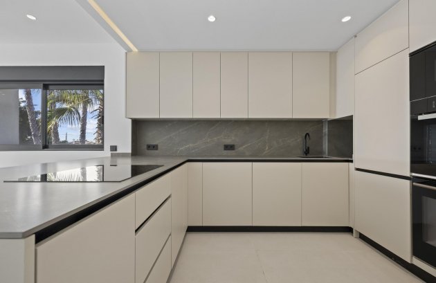 Nieuwbouw  - Penthouse -
Estepona - El Paraíso