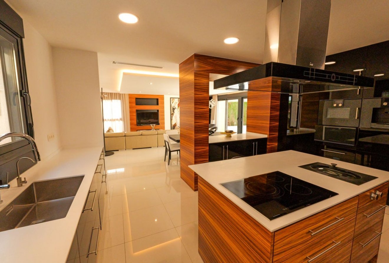 New Build - Villa -
Torrevieja