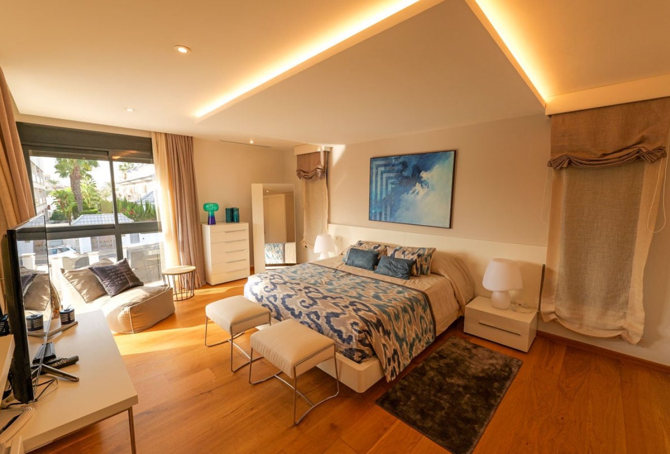 New Build - Villa -
Torrevieja