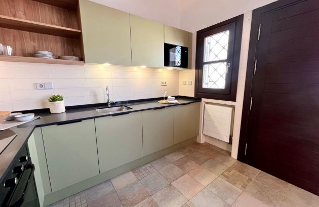 Nieuwbouw  - Geschakelde woning -
Peraleja Golf
