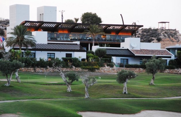 Nieuwbouw  - Geschakelde woning -
Peraleja Golf