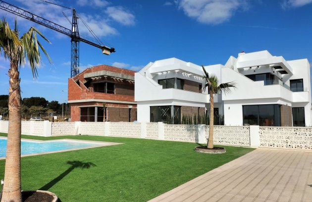 Nieuwbouw - Villa -
Pilar de la Horadada