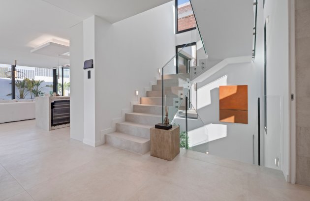 Nieuwbouw  - Villa -
Benidorm