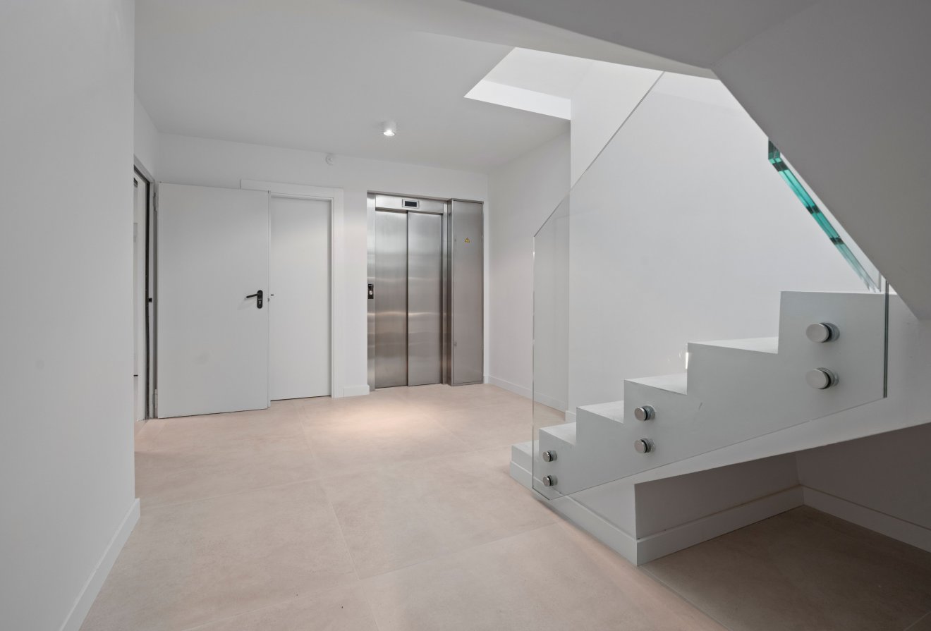 Nieuwbouw  - Villa -
Benidorm