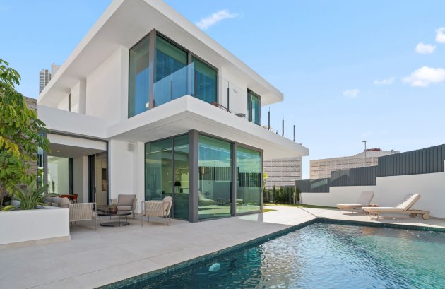 Nieuwbouw  - Villa -
Benidorm