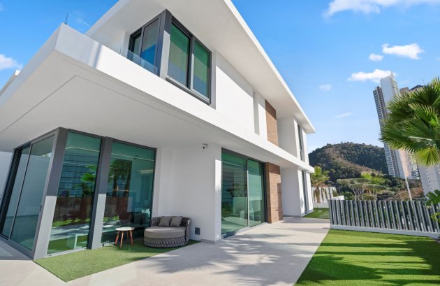 Nieuwbouw  - Villa -
Benidorm