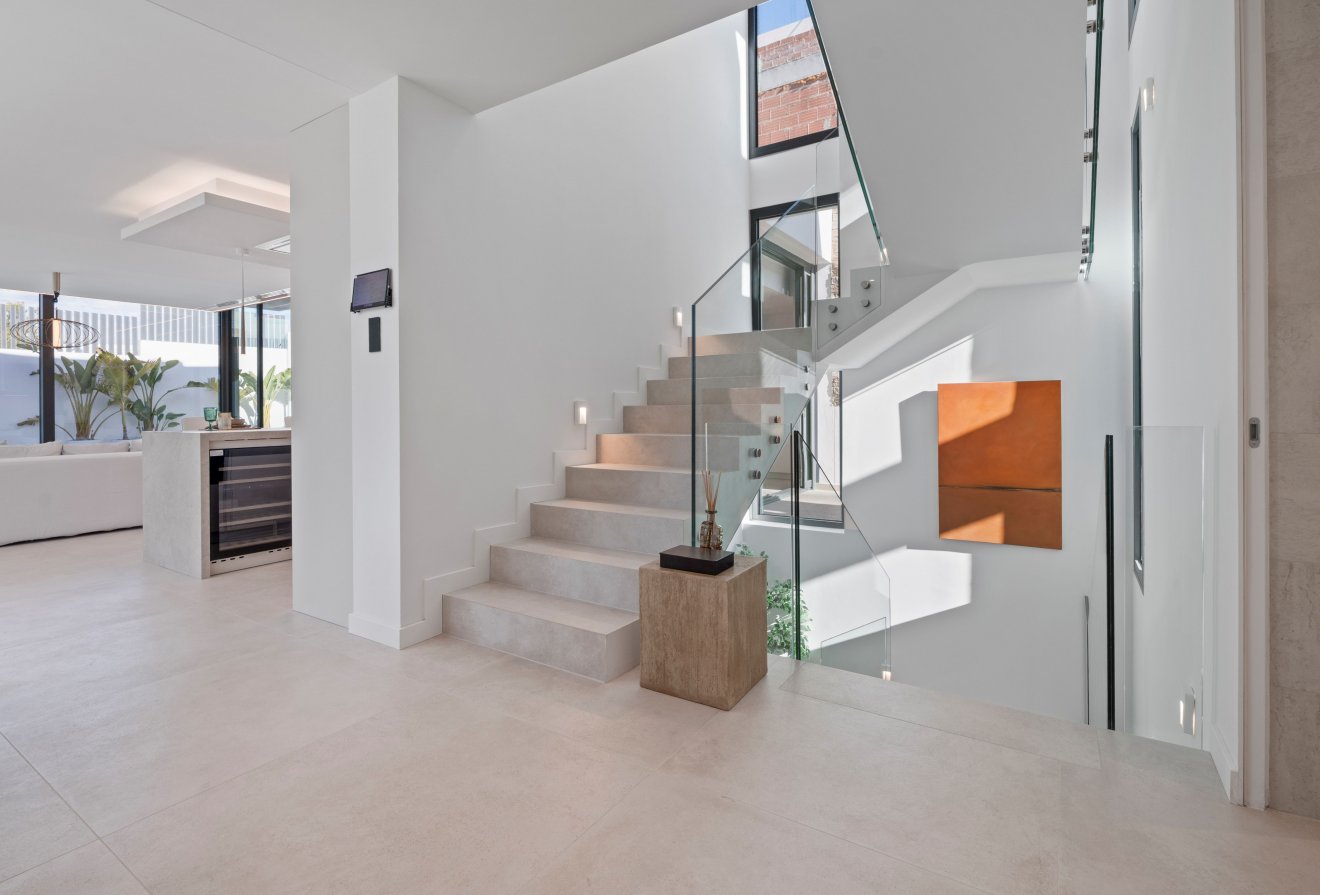 Nieuwbouw  - Villa -
Benidorm