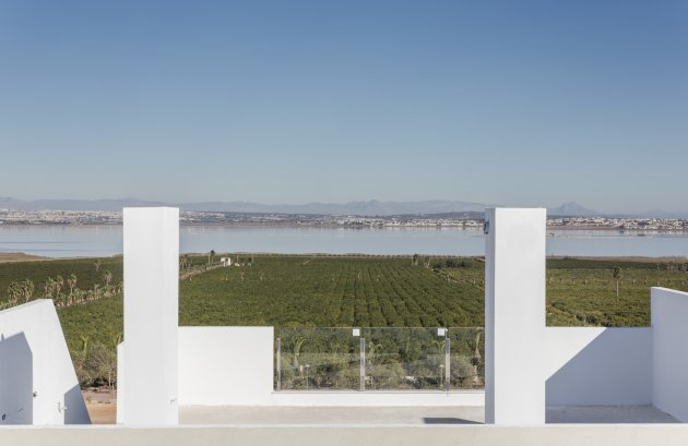 Nieuwbouw - Geschakelde woning -
Torrevieja