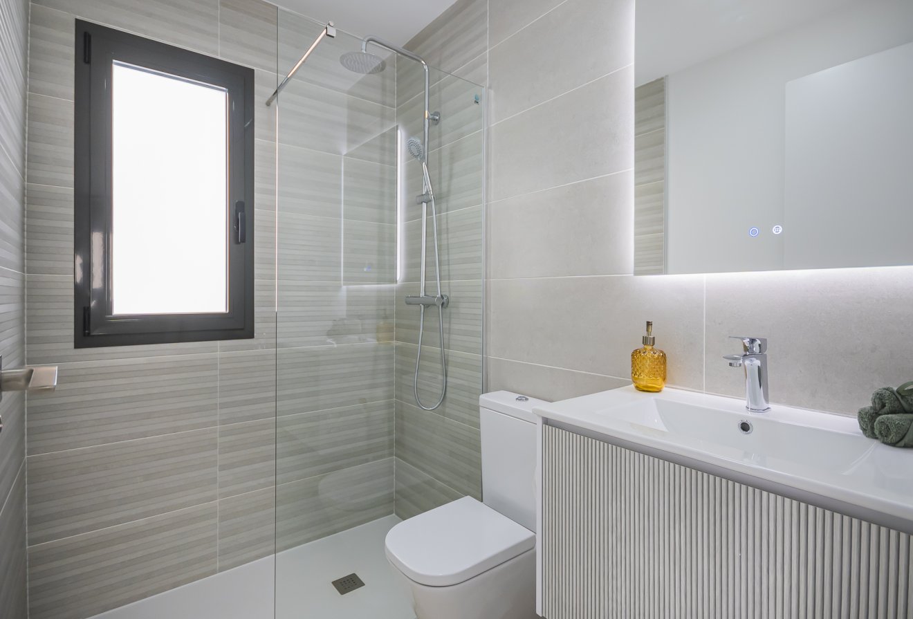 Nieuwbouw - Geschakelde woning -
Torrevieja