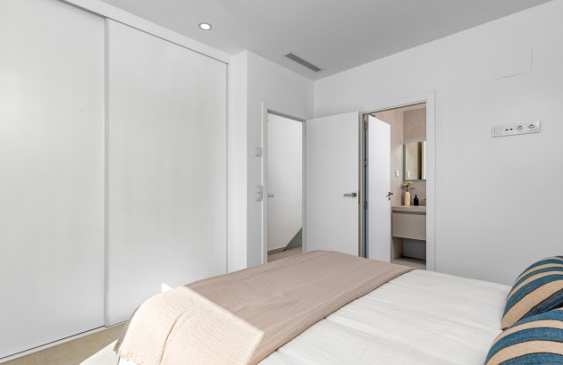 New Build - Villa -
Pilar de la Horadada