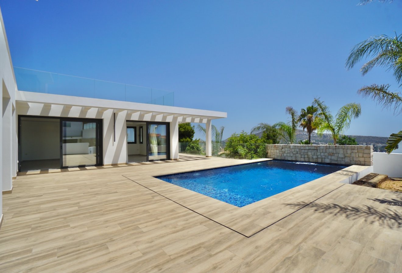 Herverkoop - Villa -
Moraira - Benimeit