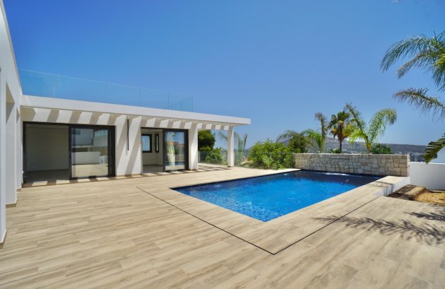 Herverkoop - Villa -
Moraira - Benimeit