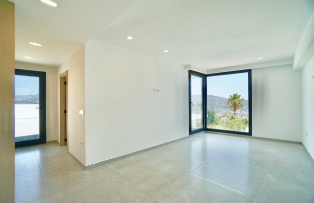 Herverkoop - Villa -
Moraira - Benimeit