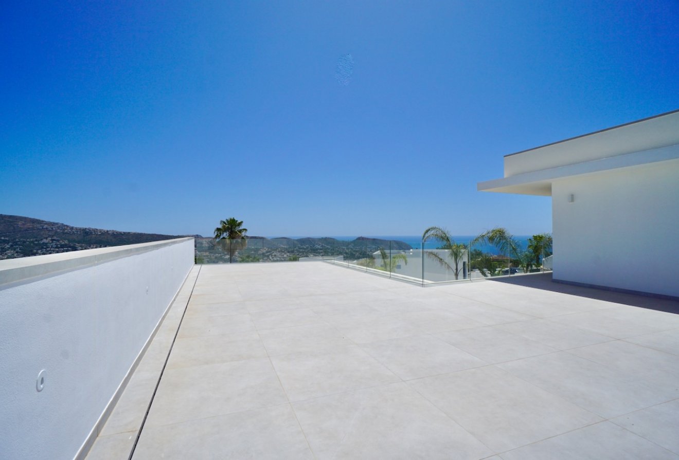 Herverkoop - Villa -
Moraira - Benimeit