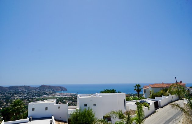 Herverkoop - Villa -
Moraira - Benimeit
