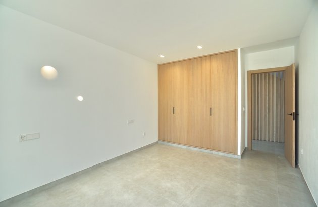 Herverkoop - Villa -
Moraira - Benimeit
