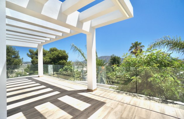 Herverkoop - Villa -
Moraira - Benimeit