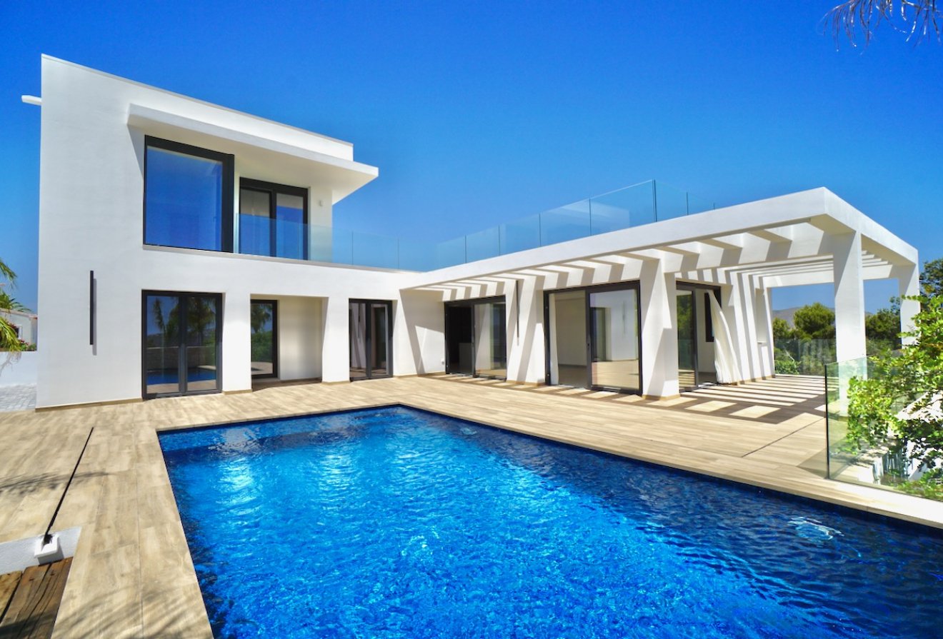 Herverkoop - Villa -
Moraira - Benimeit