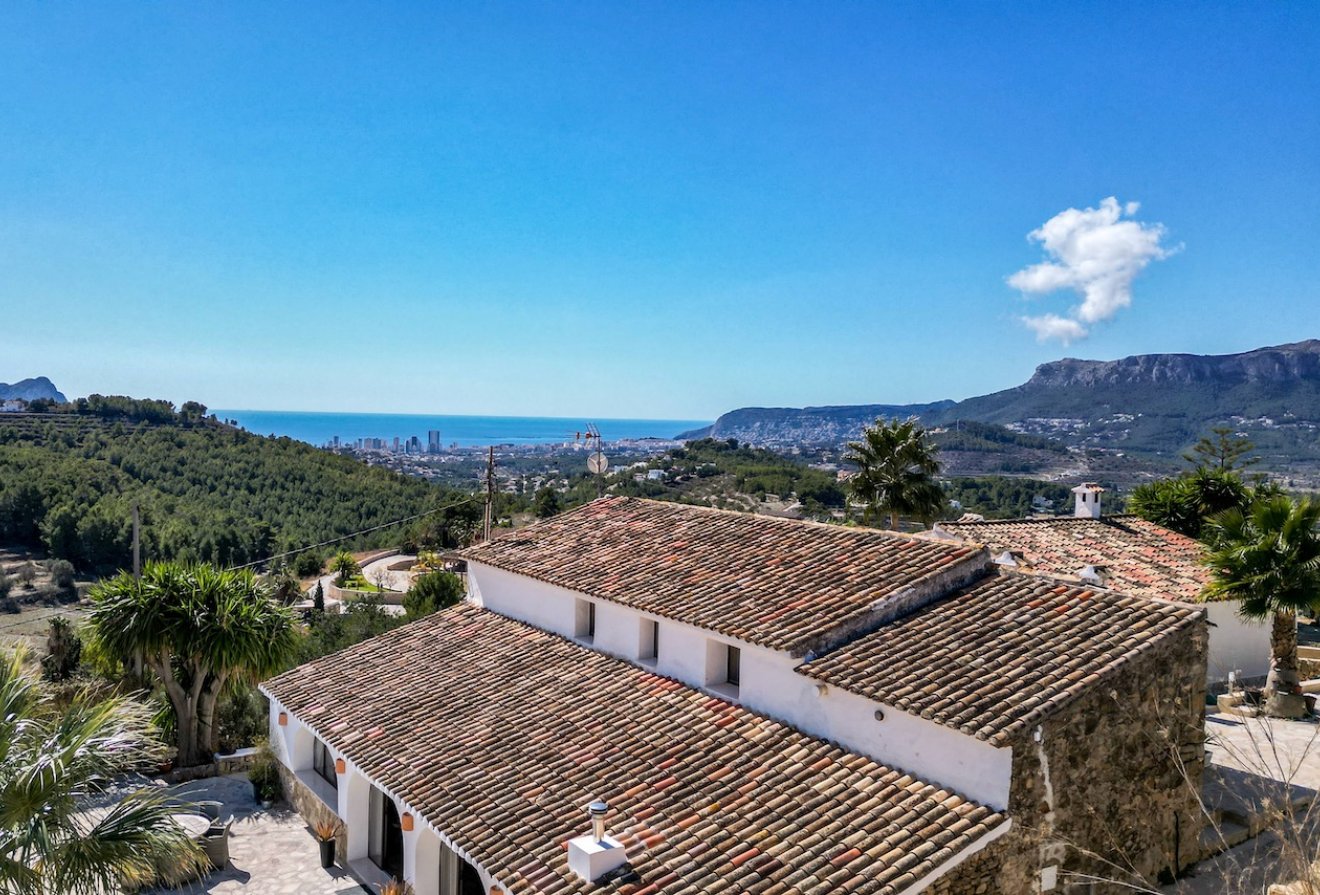 Herverkoop - Villa -
Benissa - Partida Llenes