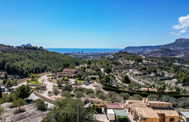 Herverkoop - Villa -
Benissa - Partida Llenes