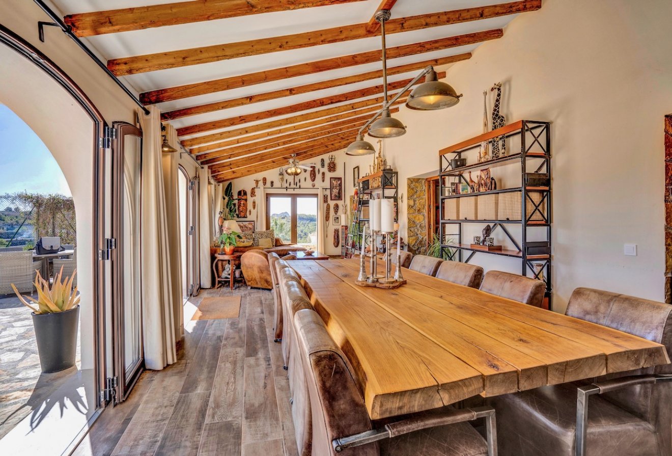 Herverkoop - Villa -
Benissa - Partida Llenes