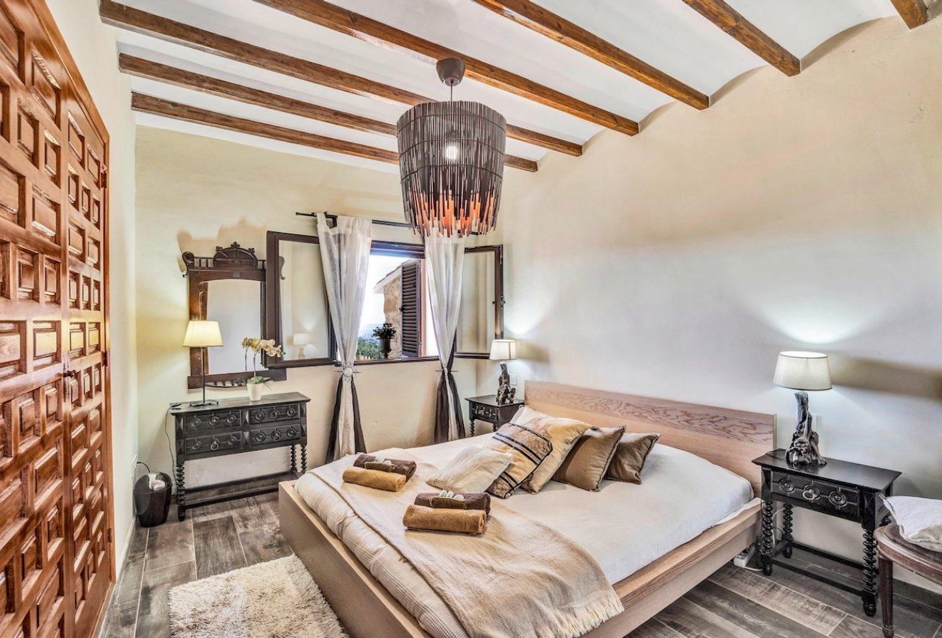 Herverkoop - Villa -
Benissa - Partida Llenes