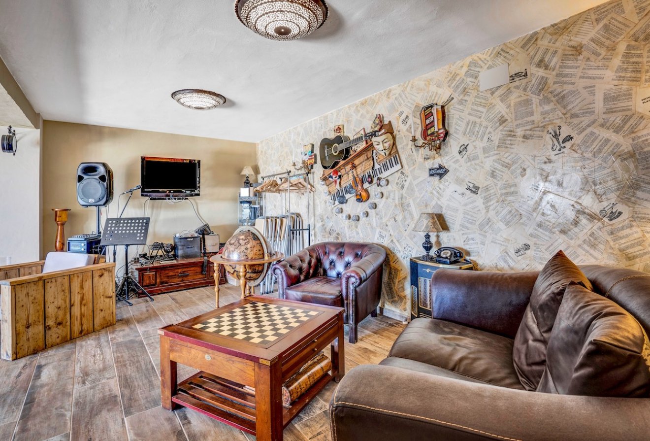 Herverkoop - Villa -
Benissa - Partida Llenes