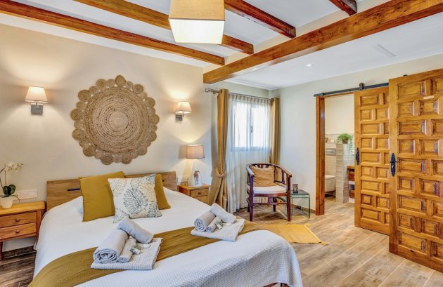 Herverkoop - Villa -
Benissa - Partida Llenes