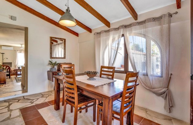 Herverkoop - Villa -
Benissa - Partida Llenes