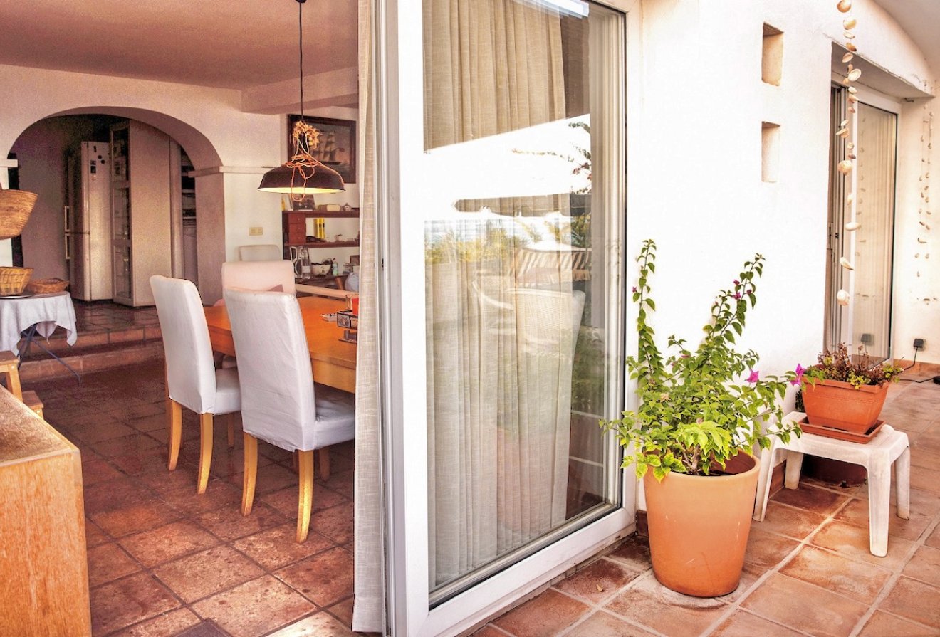Resale - Apartment / flat -
Moraira - Moraira Centre
