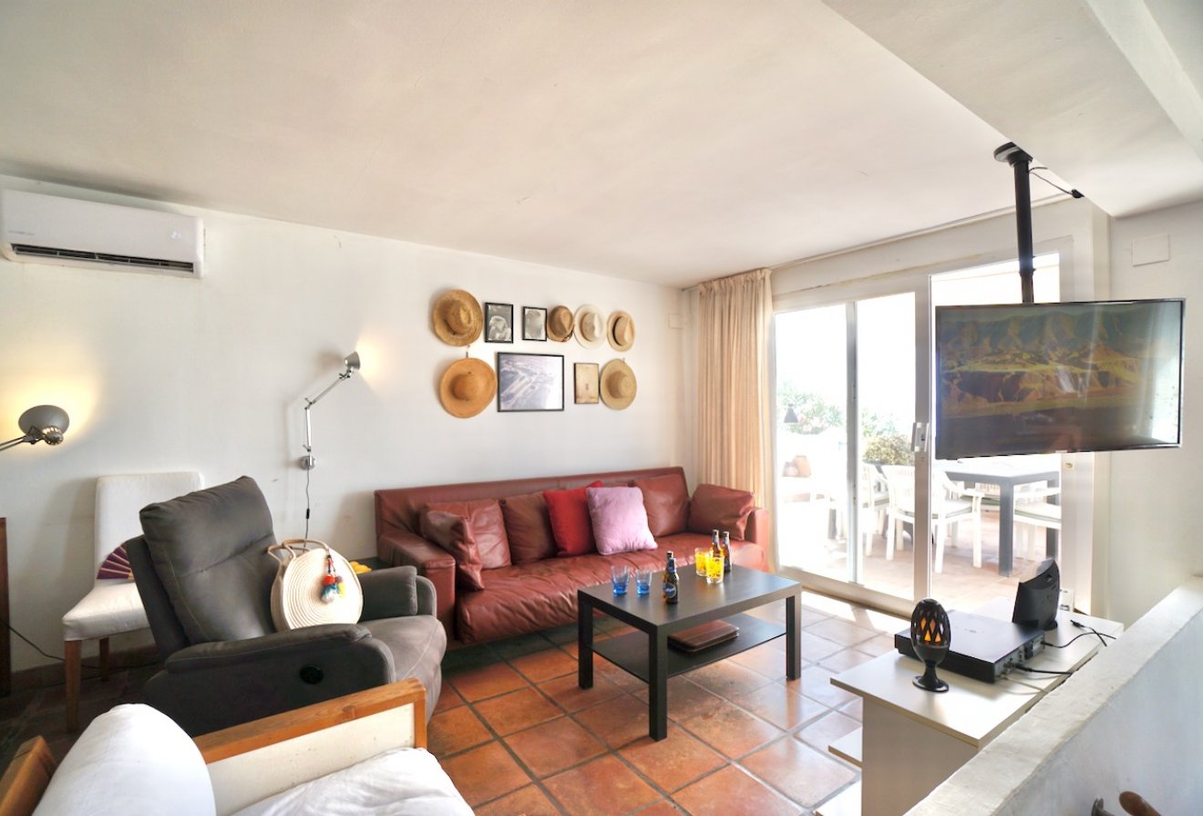 Resale - Apartment / flat -
Moraira - Moraira Centre