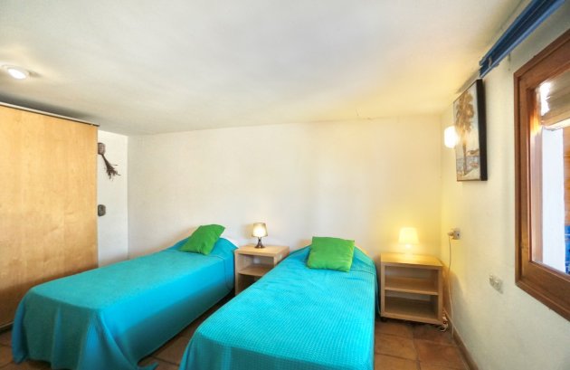 Resale - Apartment / flat -
Moraira - Moraira Centre