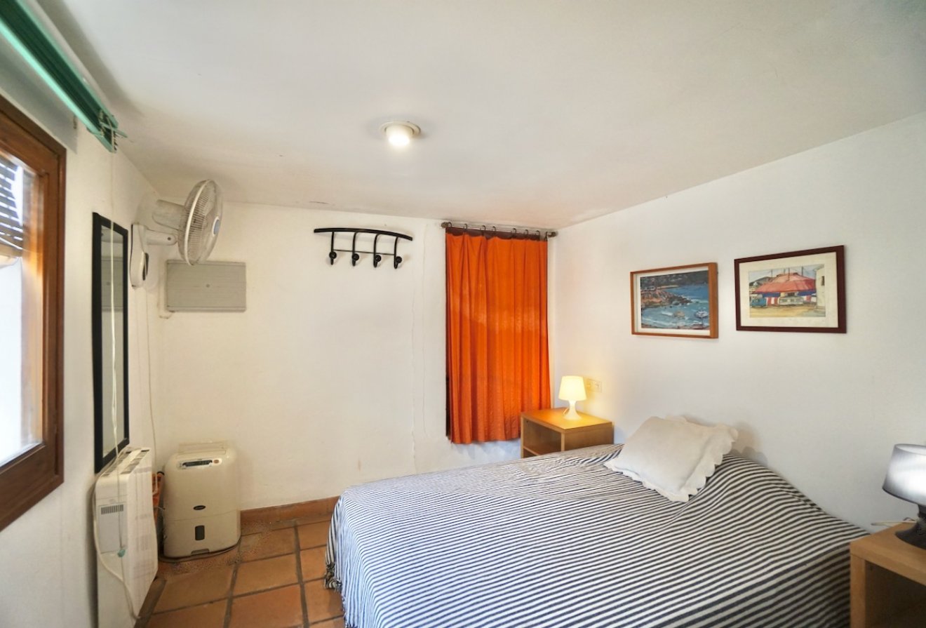 Resale - Apartment / flat -
Moraira - Moraira Centre