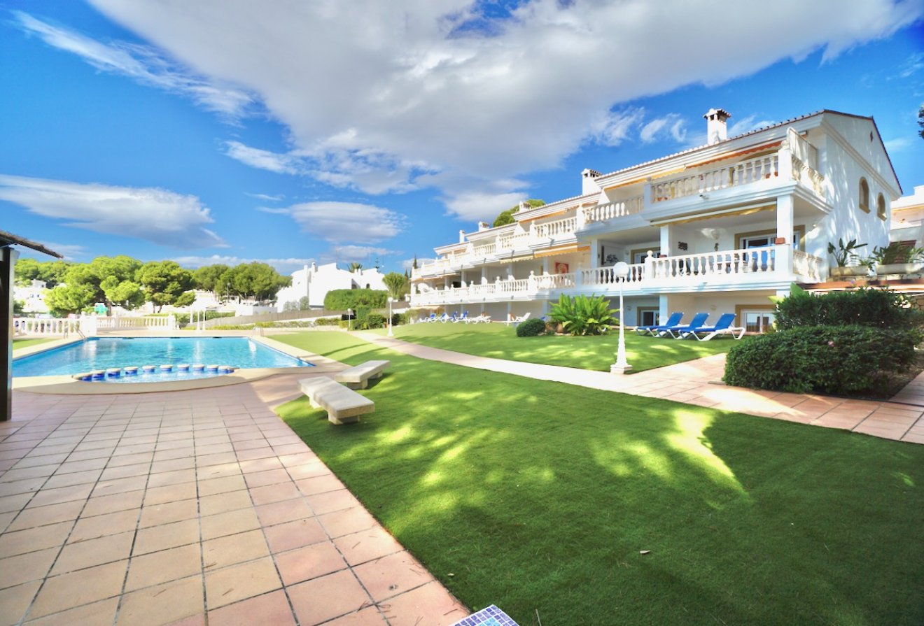 Resale - Apartment / flat -
Moraira - Moraira Centre