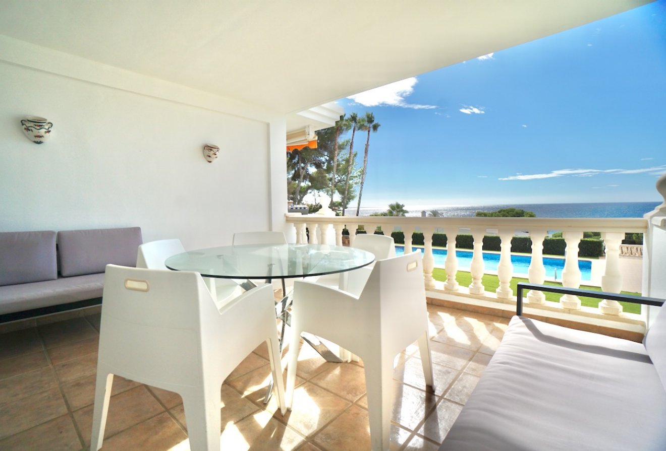 Resale - Apartment / flat -
Moraira - Moraira Centre
