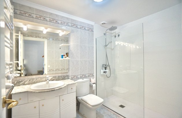Resale - Apartment / flat -
Moraira - Moraira Centre