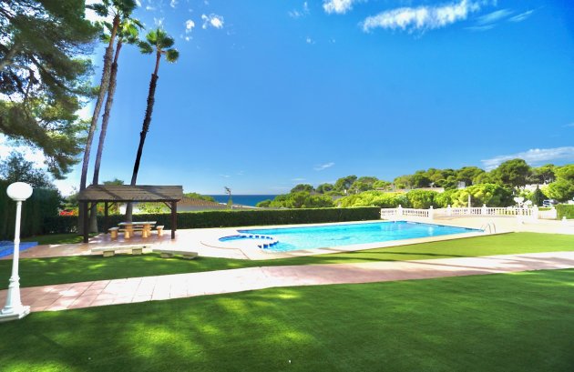 Resale - Apartment / flat -
Moraira - Moraira Centre