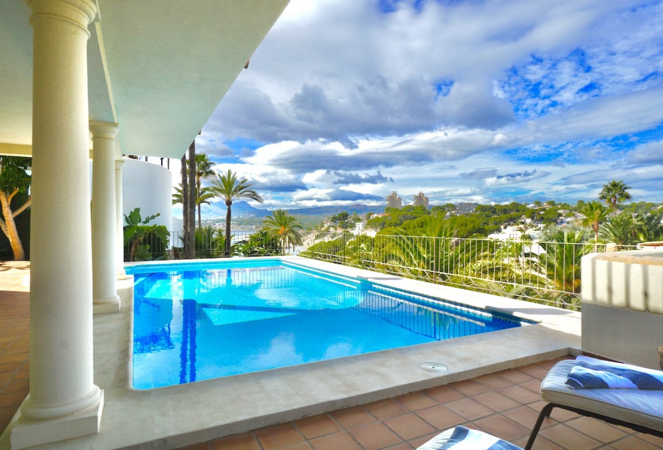 Herverkoop - Villa -
Moraira - El Portet