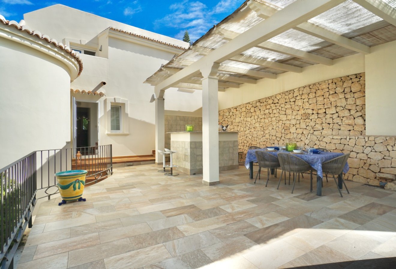 Herverkoop - Villa -
Moraira - El Portet