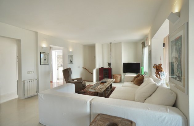 Herverkoop - Villa -
Moraira - El Portet
