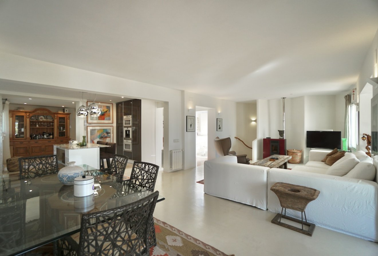 Herverkoop - Villa -
Moraira - El Portet