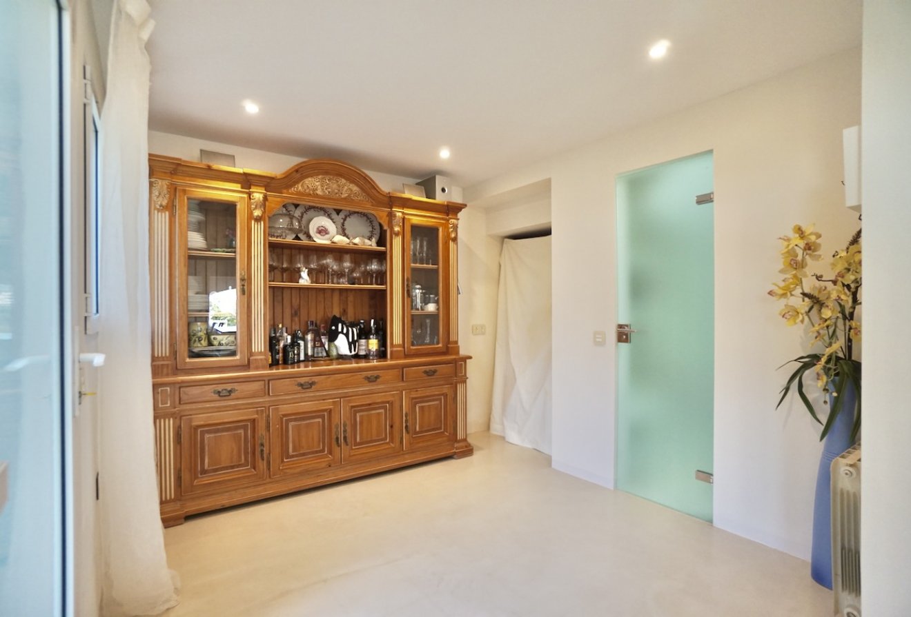 Herverkoop - Villa -
Moraira - El Portet
